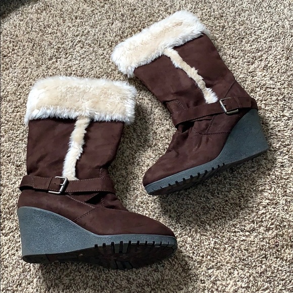 winter boots at payless